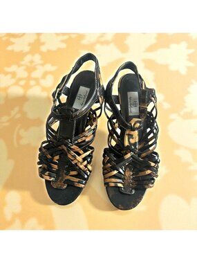 HOT IN HOLLYWOOD Multicolor Brown Kitten Heels Sandals Size 8